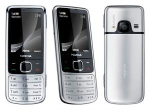 Nokia 6700 Classic Chrome